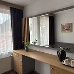 Family Flora Hotel 3*