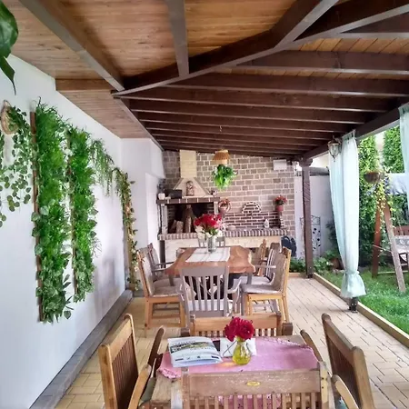 Family Flora Hotel Zlatograd