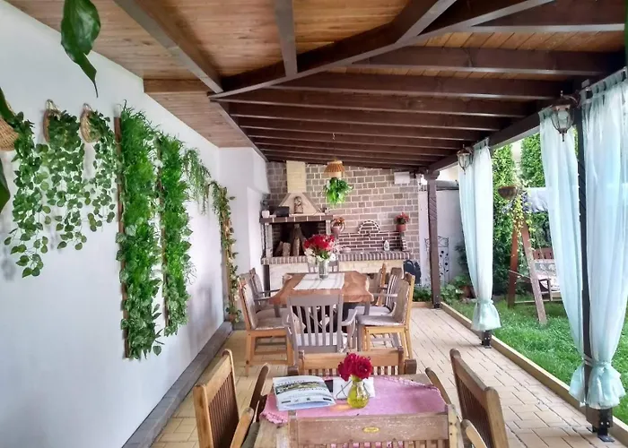 Family Flora Hotel Zlatograd