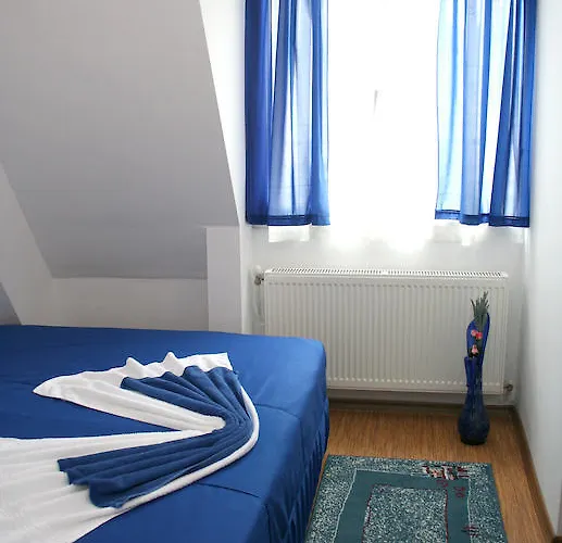 Hotel Family Flora 3*